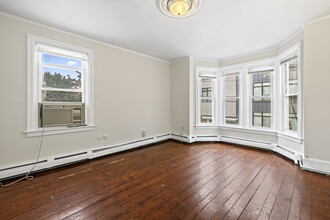 465 W Fountain St in Providence, RI - Building Photo - Building Photo