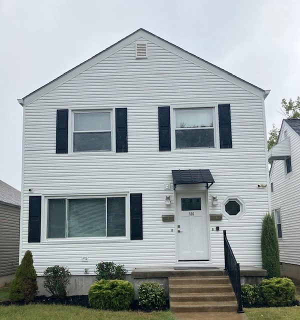 506 Ridgewood Ave, Unit #2 in Hamilton, OH - Building Photo