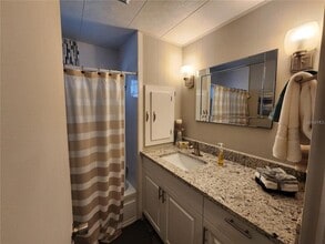 111 49th Ave W in Bradenton, FL - Building Photo - Building Photo