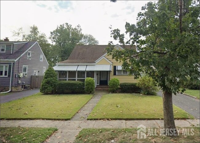 property at 508 Walnut St