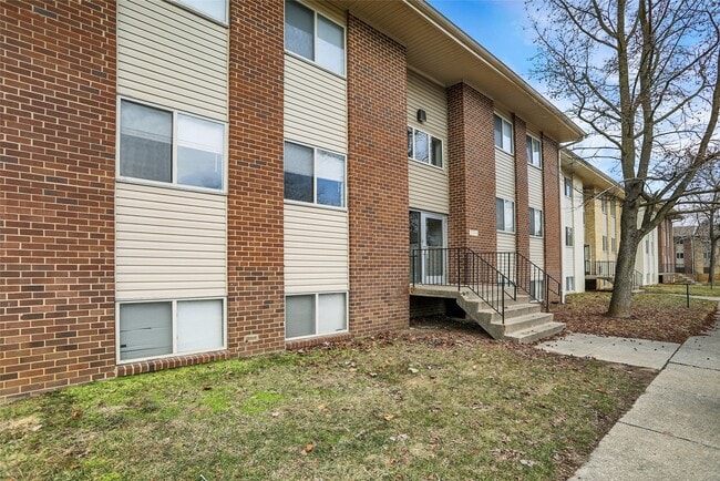 property at 3771 Cornell Dr