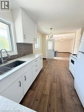 1090 Winterhalt Ave in Cambridge, ON - Building Photo - Building Photo
