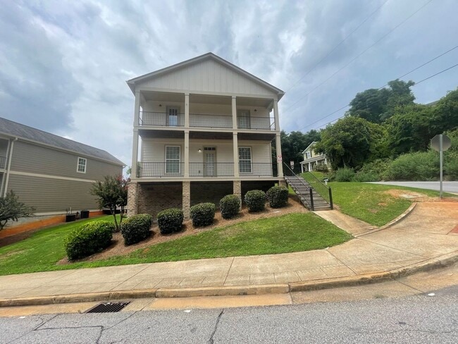 property at 129 North Ave
