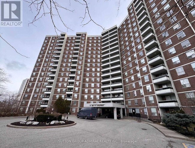 property at 5 Shady Golfway