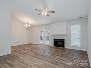 10319 Osprey Dr in Pineville, NC - Building Photo - Building Photo