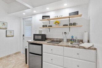 1190 Sachem Head Terrace-Unit -1 Bedroom Apartment in Wellington, FL - Building Photo - Building Photo