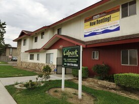 2120 California Ave in Bakersfield, CA - Building Photo