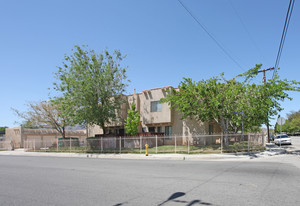 1054 Q-12 Ave E Apartments