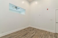 2206 N Front St photo'