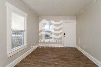 1426 Chartres St, Unit Apt 6 in New Albany, IN - Building Photo - Building Photo