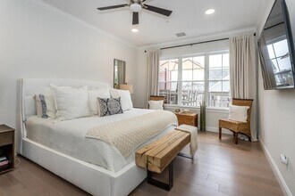 15 Revolution Way in Canton, MA - Building Photo - Building Photo