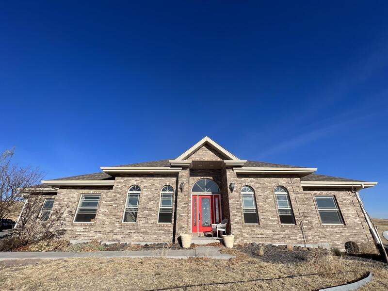 3348 Hales Ranch Rd in Cheyenne, WY - Building Photo