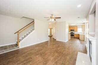 44 Palladio Way in Newnan, GA - Foto de edificio - Building Photo