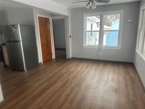 1228 Hilborn Ave in Erie, PA - Building Photo - Building Photo