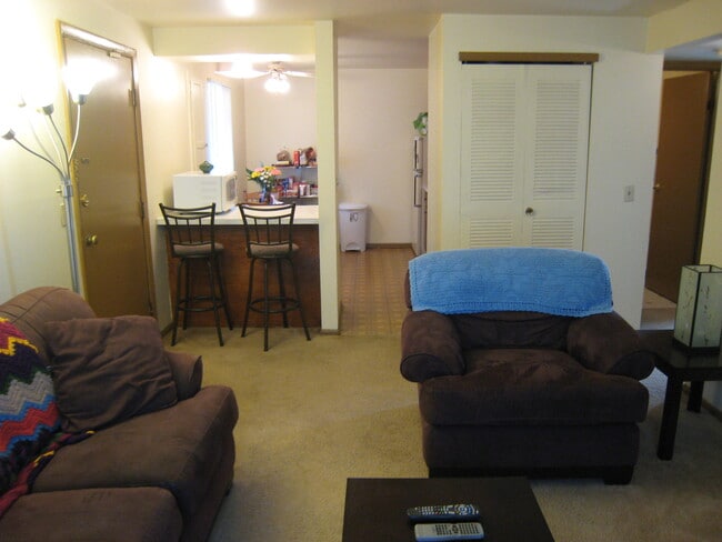 353 E 13th Ave in Columbus, OH - Building Photo - Building Photo