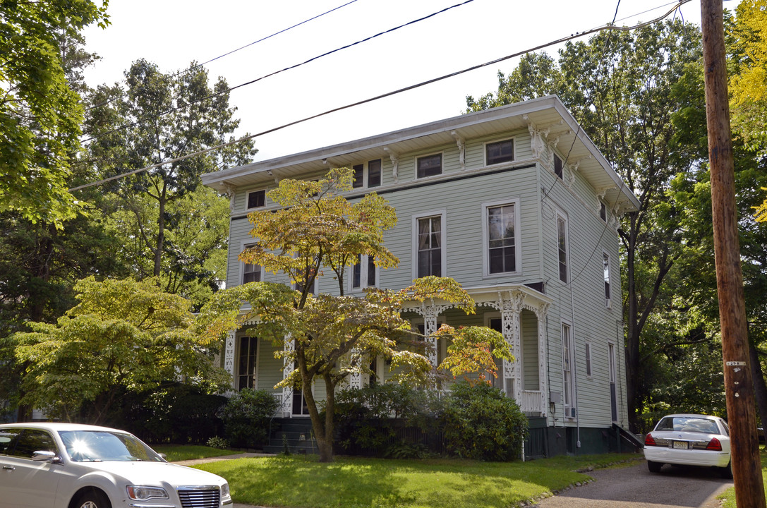 32 Fithian Ave in Merchantville, NJ - Building Photo