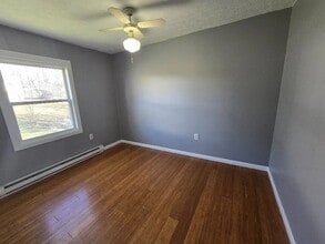 122 Wallace Ct in Beckley, WV - Building Photo - Building Photo