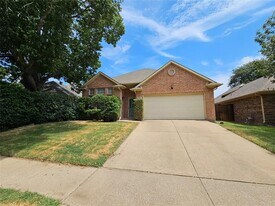 2544 Cattail Ln in Carrollton, TX - Building Photo