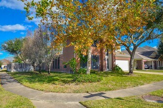 3003 Sage Grouse Ct in Rosenberg, TX - Building Photo - Building Photo