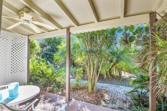 1225 Hillsboro Mile in Hillsboro Beach, FL - Building Photo - Building Photo