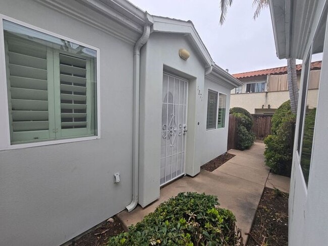 property at 1871 Hornblend St
