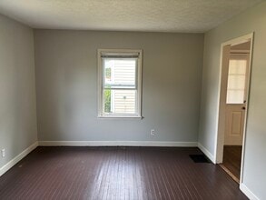 2238 Howey Rd in Columbus, OH - Building Photo - Building Photo