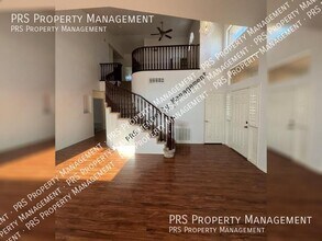 1301 E Briarwood Terrace in Phoenix, AZ - Building Photo - Building Photo