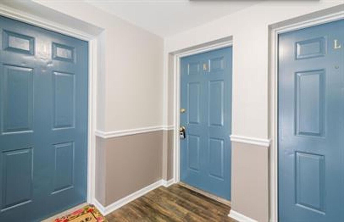 1600 Arlyn Cir in Charlotte, NC - Building Photo