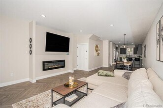 1074 Knox Ct in Denver, CO - Building Photo - Building Photo