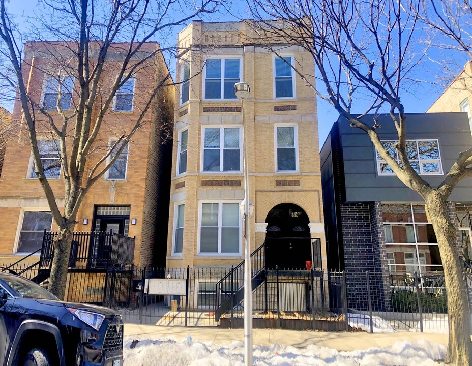 1246 N Artesian Ave in Chicago, IL - Building Photo