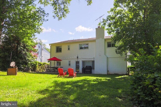 9200 Chanute Dr in Bethesda, MD - Building Photo - Building Photo