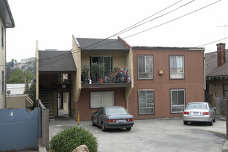 734 Rand Ave in Oakland, CA - Building Photo - Building Photo