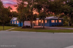 2302 Ruffner Rd in Melbourne, FL - Building Photo