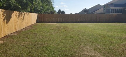 8245 Frenchorn Ln in Fayetteville, NC - Building Photo - Building Photo