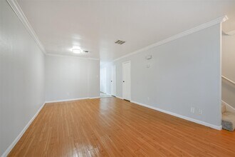 1213 Lyric Ln in Pasadena, TX - Building Photo - Building Photo