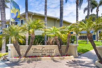 Bridgeport Apartment Homes in Huntington Beach, CA - Building Photo - Building Photo
