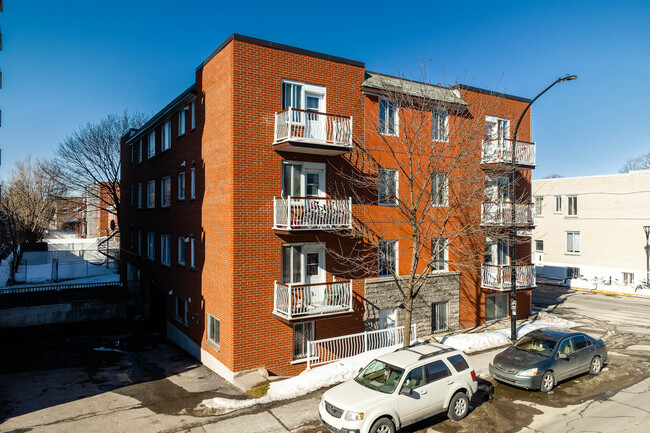 1005 Saint-Roch Rue in Montréal, QC - Building Photo - Building Photo