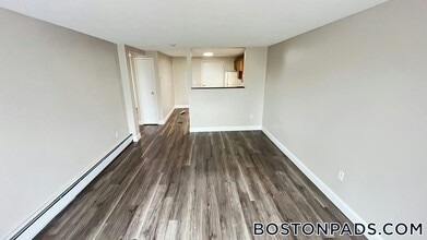 47 Princeton St in Leominster, MA - Building Photo - Building Photo