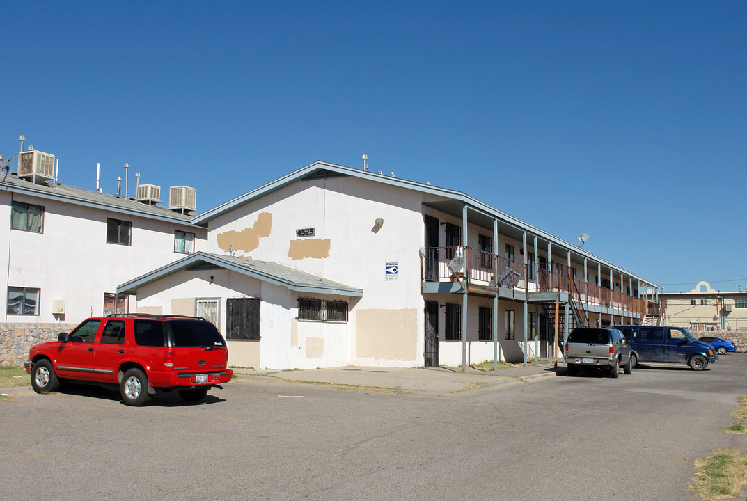 Alto Sol Apartments in El Paso, TX - Foto de edificio