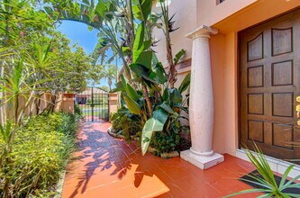 6427 Via Rosa in Boca Raton, FL - Building Photo - Building Photo
