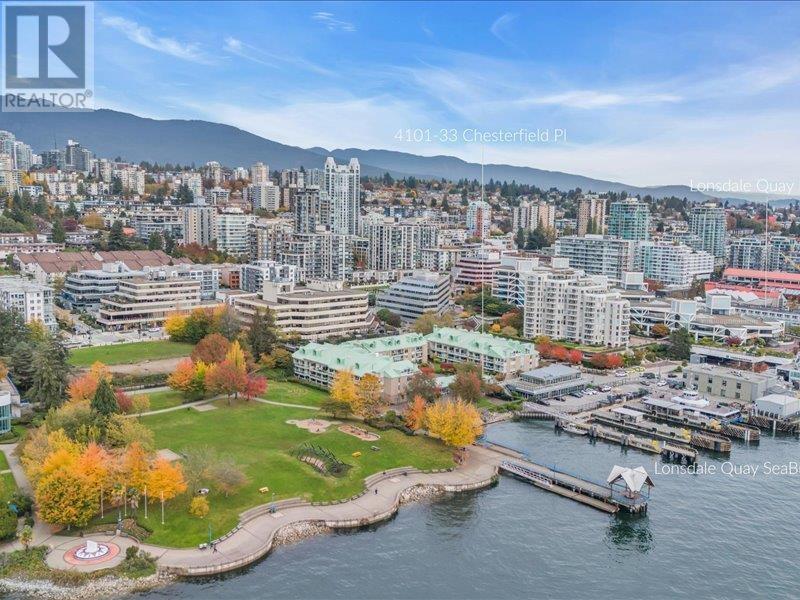 33-4133 Chesterfield Pl in North Vancouver, BC - Building Photo