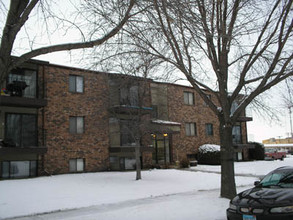 Eaglewood in Fargo, ND - Foto de edificio - Building Photo