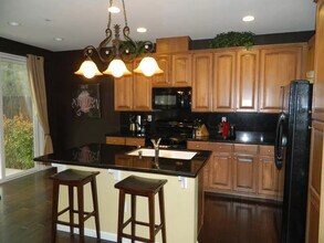 1203 Ferry Cir, Unit 1203 in Folsom, CA - Building Photo - Building Photo