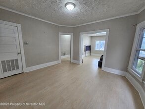 1124 Lafayette St in Scranton, PA - Building Photo - Building Photo