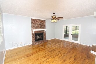 5827 Hibernia Dr in Fayetteville, NC - Building Photo - Building Photo