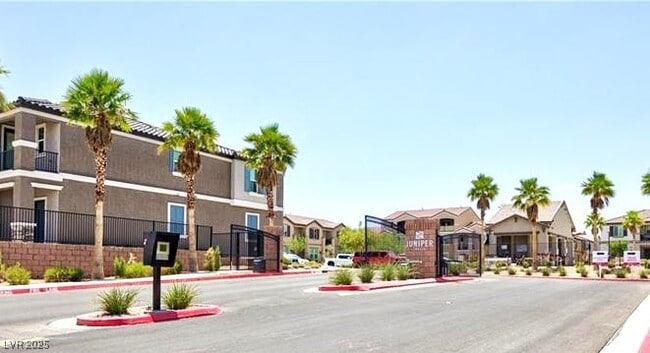 483 Ylang Pl in Henderson, NV - Building Photo - Building Photo