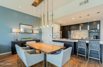 5455 E Lincoln Dr, Unit 1002 in Paradise Valley, AZ - Building Photo - Building Photo