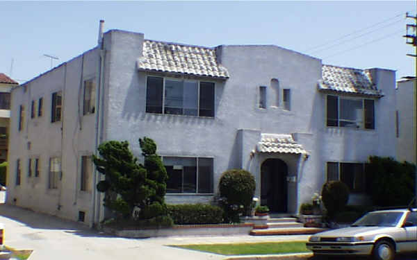 116 Redondo Ave in Long Beach, CA - Foto de edificio