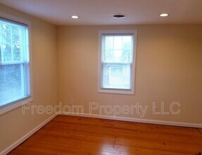 154 Beecher St in Southington, CT - Building Photo - Building Photo