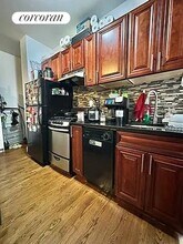 433 E 80th St in New York, NY - Building Photo - Building Photo